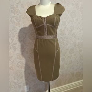 Rebecca Taylor Tan, size 2, lined, cap sleeved dress with piping details.